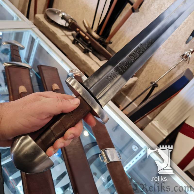The Deepeeka Duna Duna Viking Sword