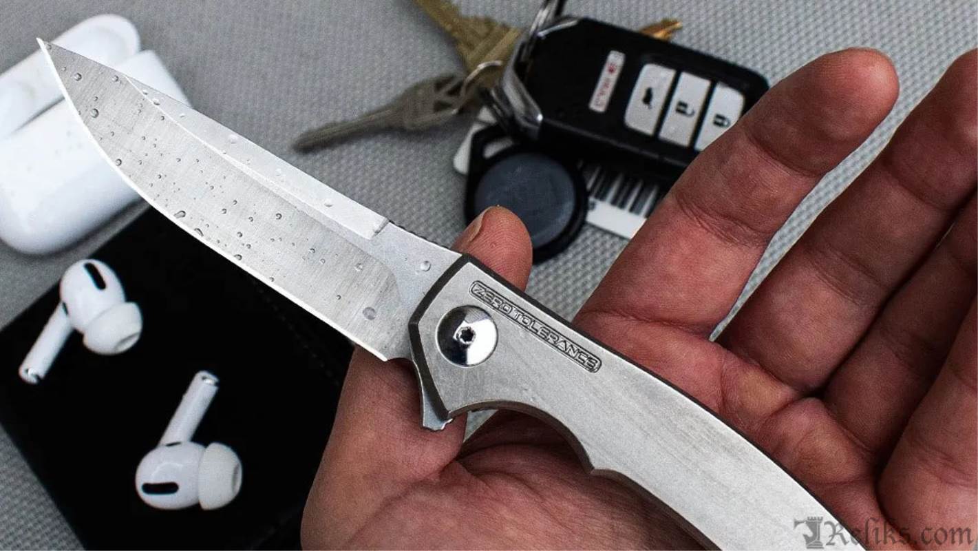 About Zero Tolerance Knives