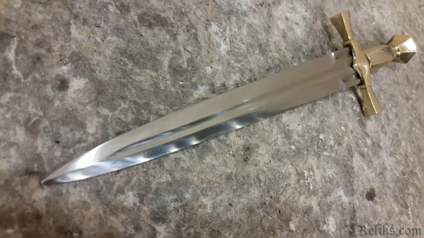 silver hilt blade