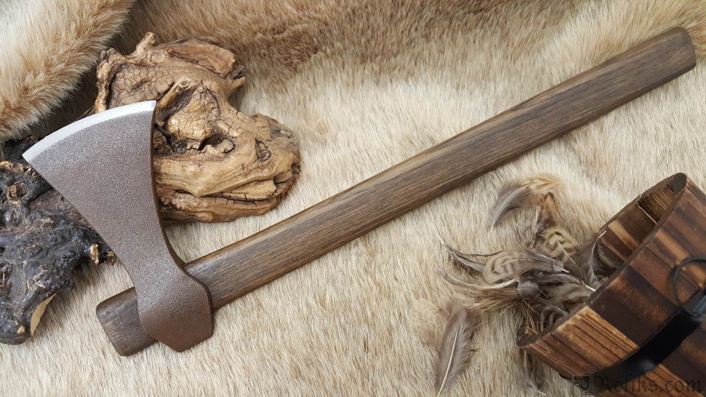 Throwing Axe Antiqued