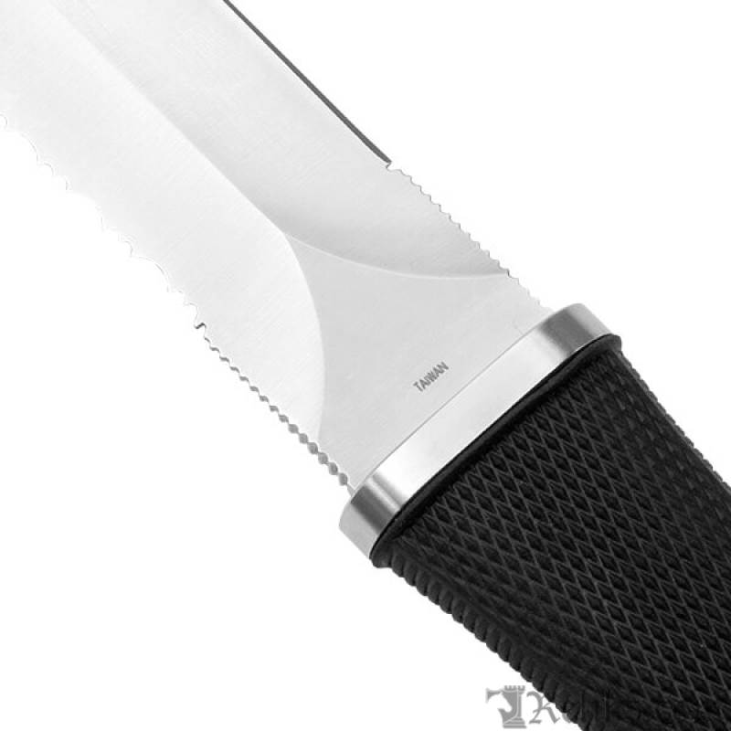 Pentagon Knife Blade Detail