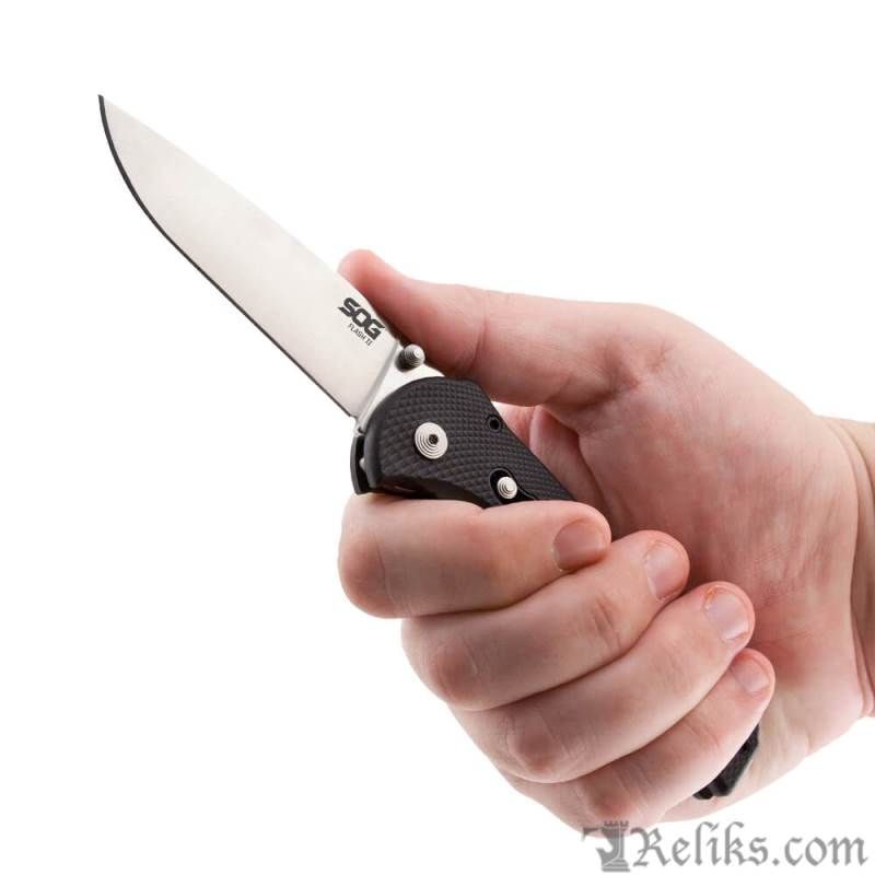 Flash II Knife In Hand