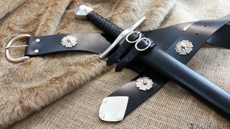 Adjustable Medieval Sword Belt