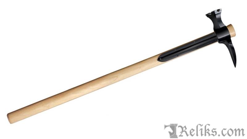 Spiked War Hammer