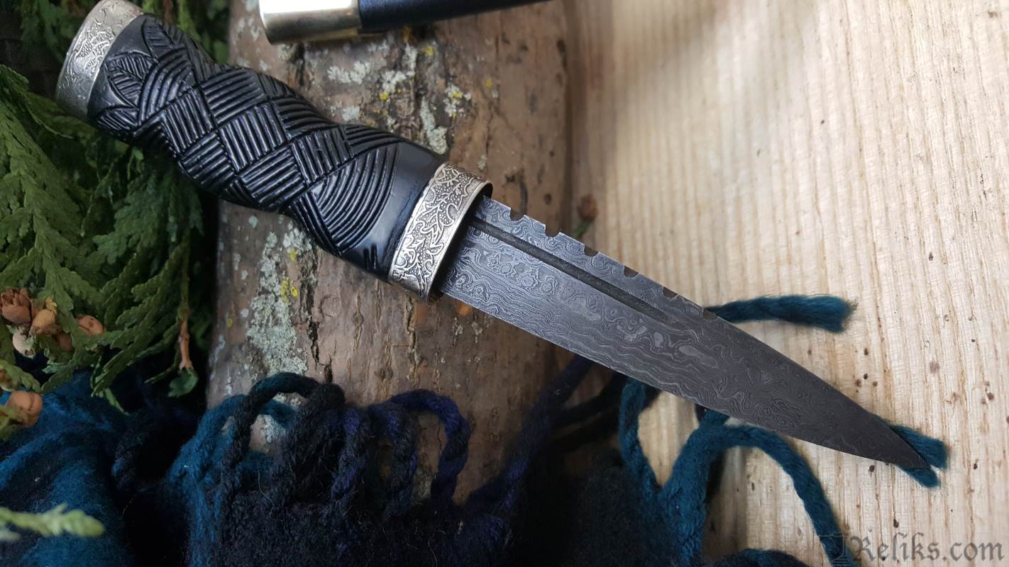 hand forged sgian dubh