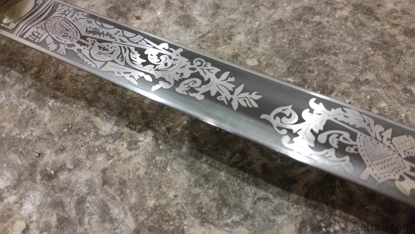 blade etching