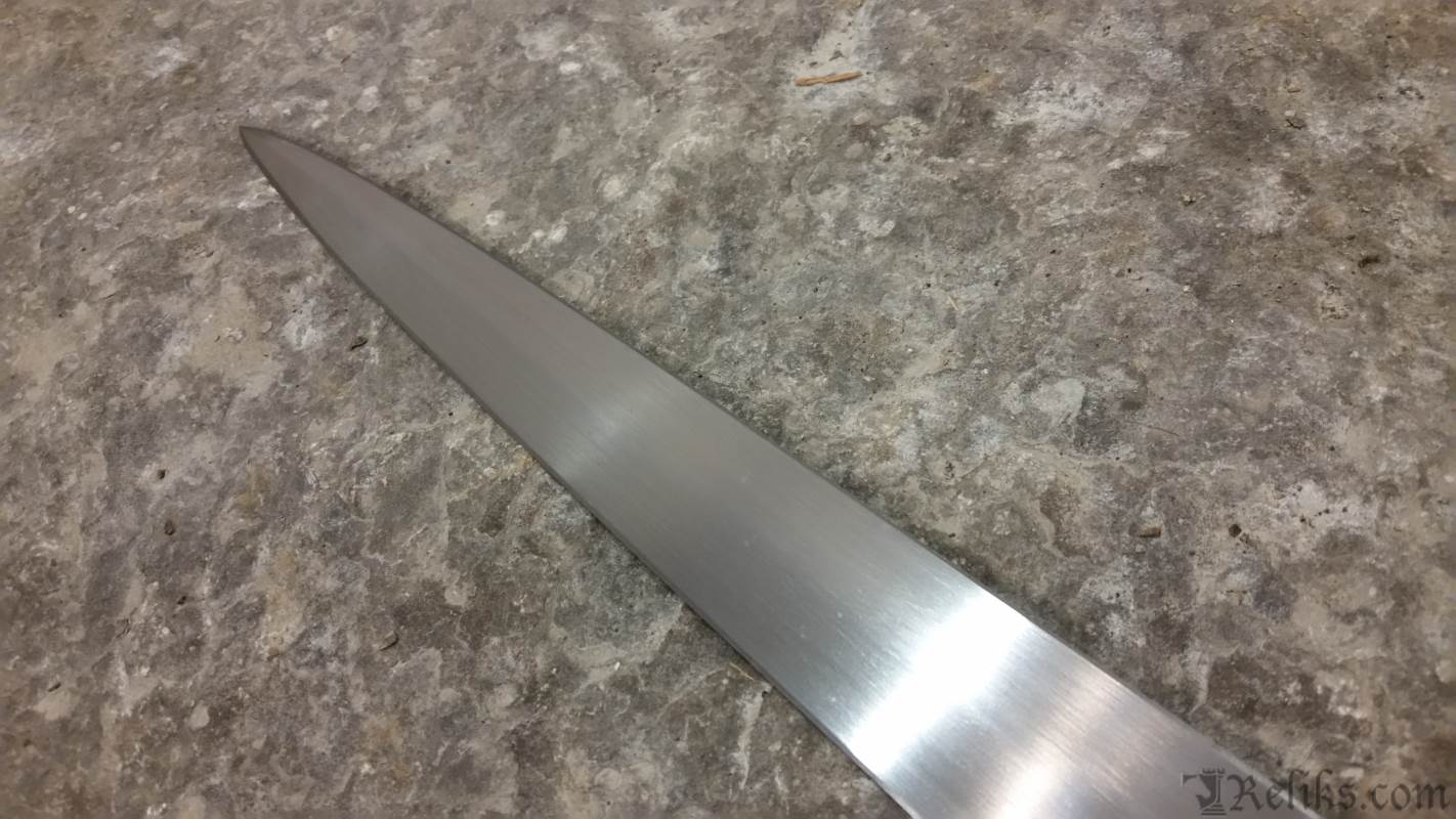 tapered blade