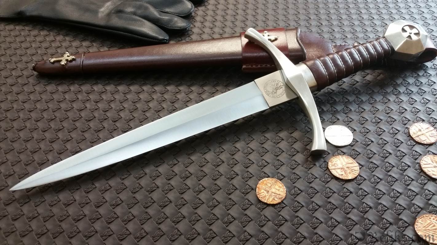 The Accolade Dagger of the Knights Templar
