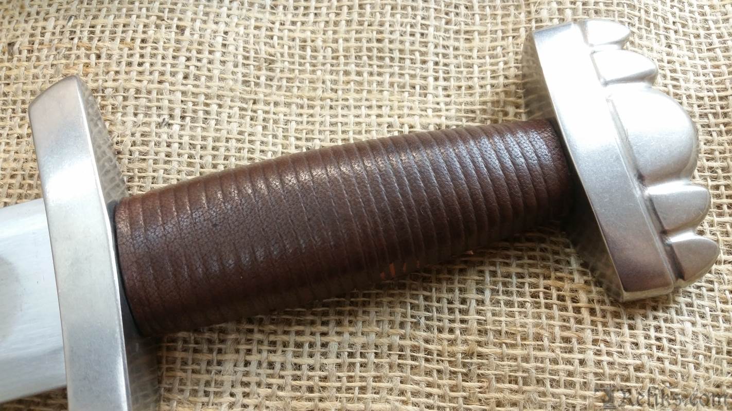 leather grip