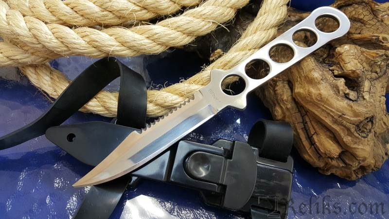 Diving Knife