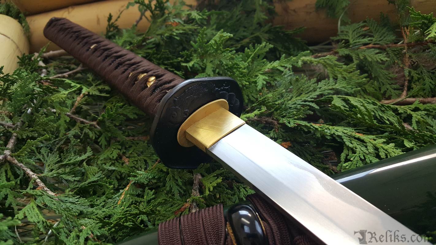 Pine Motif Bugei Sword