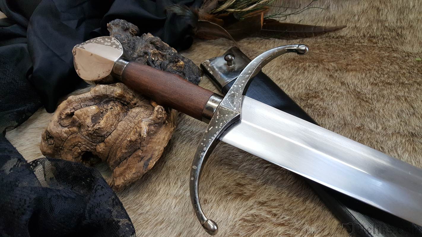 hand forged de joinville sword