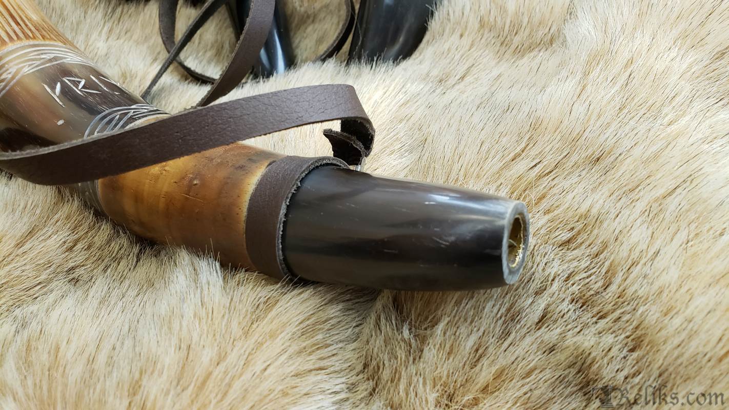 Viking War Horn with American Made Adjustable Leather Shoulder