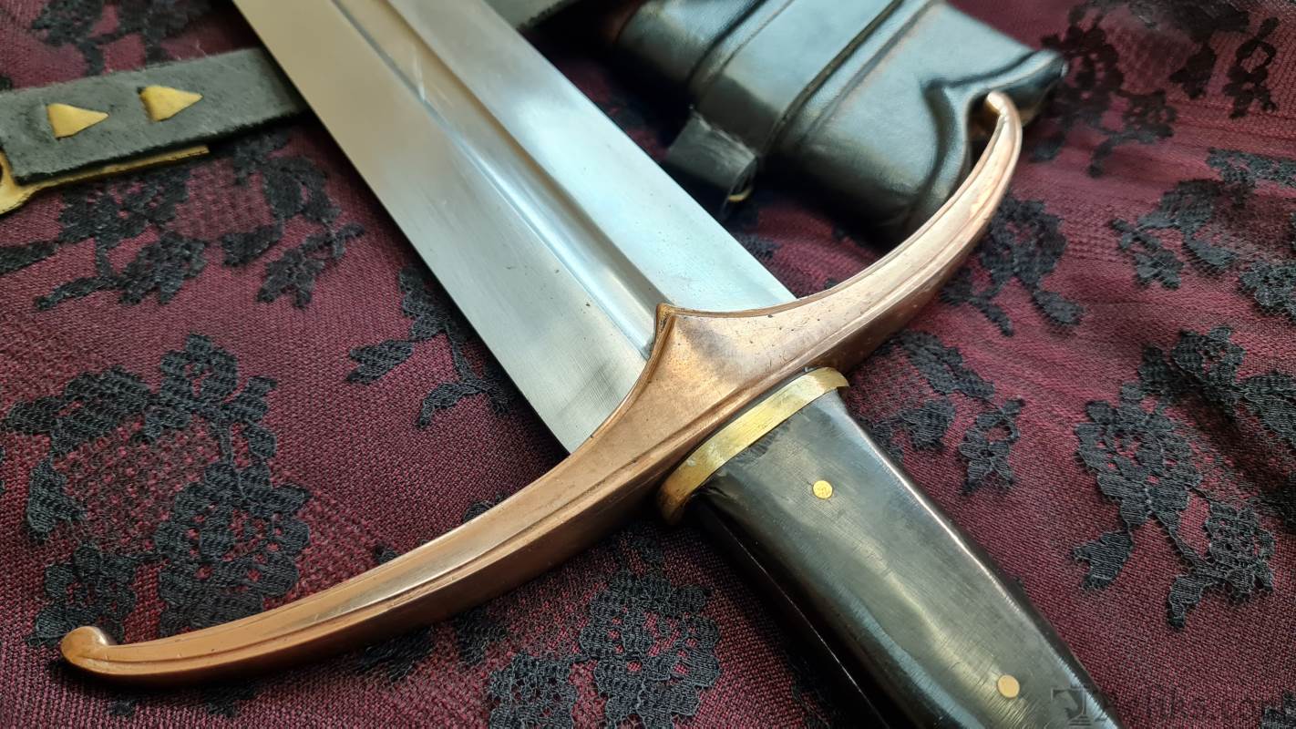 type xv aislinn sword guard