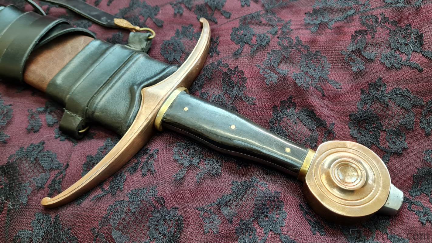 type xv aislinn sword sheathed