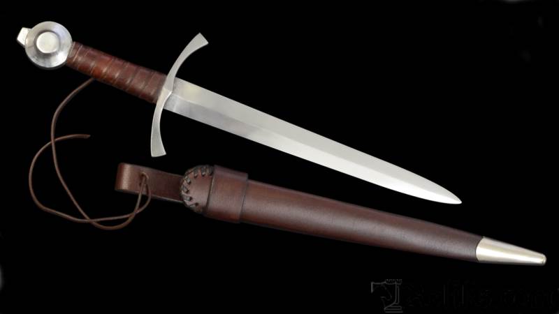 Medieval Knightly Dagger