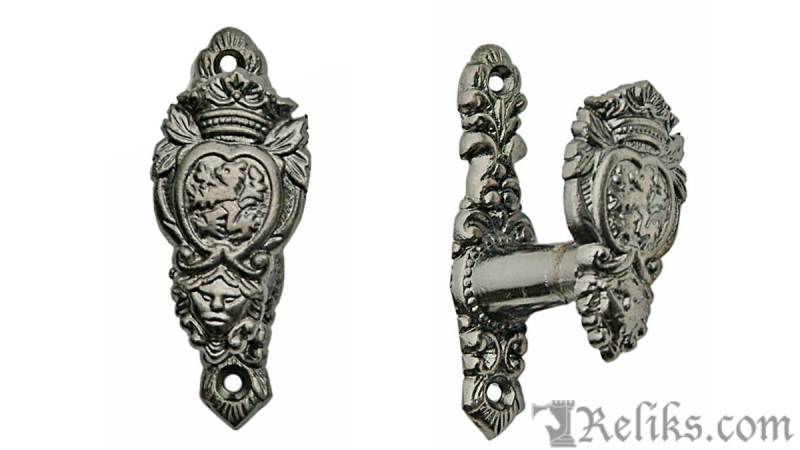 Rampant Lion Wall Hangers