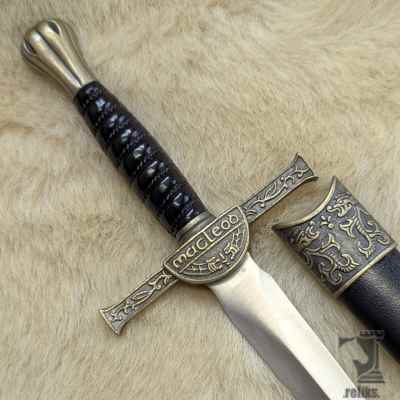 Macleod Dagger