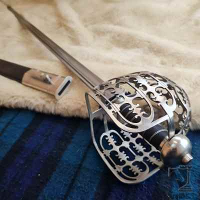 Eglinton Scottish Highland Broadsword