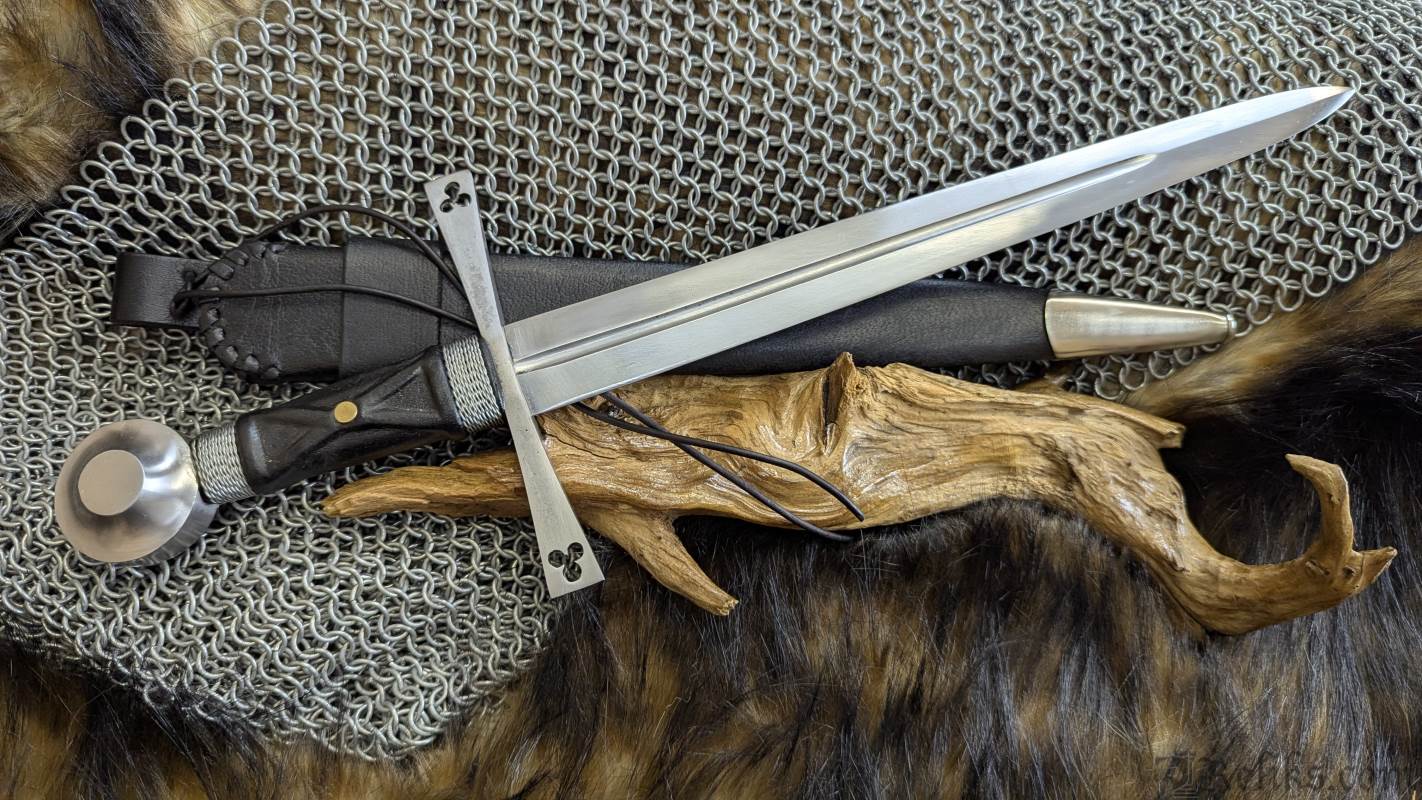 Gothic Dagger