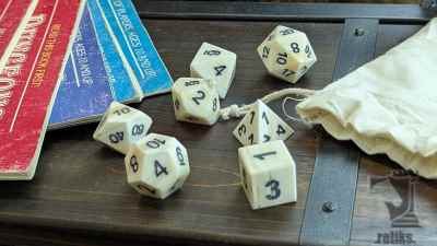 White Bone Polyhedral Dice Set (7 Piece)