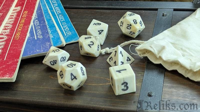 White Bone Polyhedral Dice Set (7 Piece)