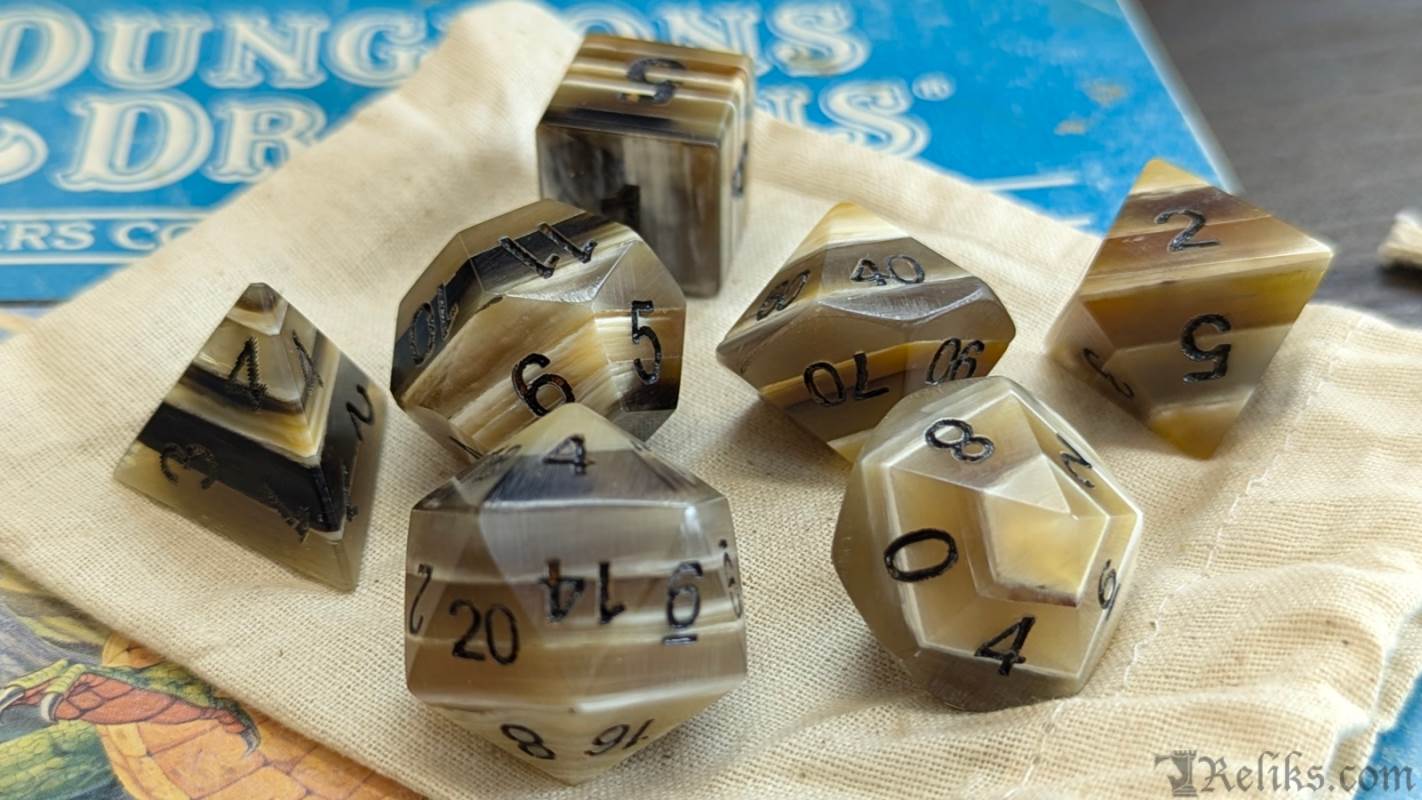 African Horn Polyhedral Dice Set with Layered Effect (7 Piece)