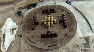 Carved Bone Hnefatafl Set with Leather Board (Luxury Edition)