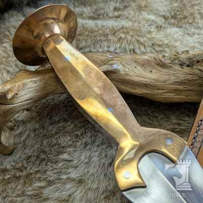 Late Aegean Neue II Sword