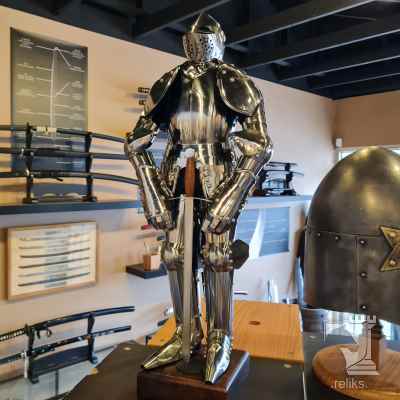 Mini Knight Armour