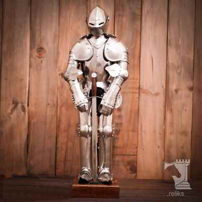 Mini Knight Armour