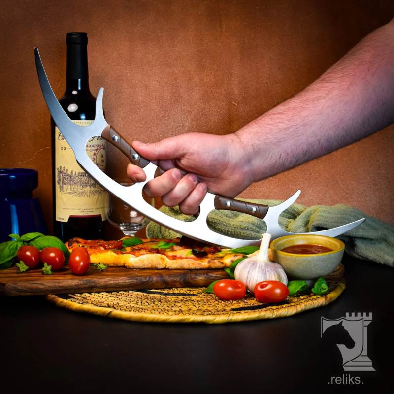 Star Trek Bat'leth Pizza Cutter