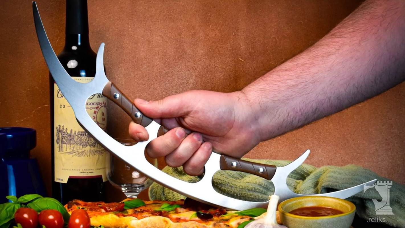 Star Trek Bat'leth Pizza Cutter