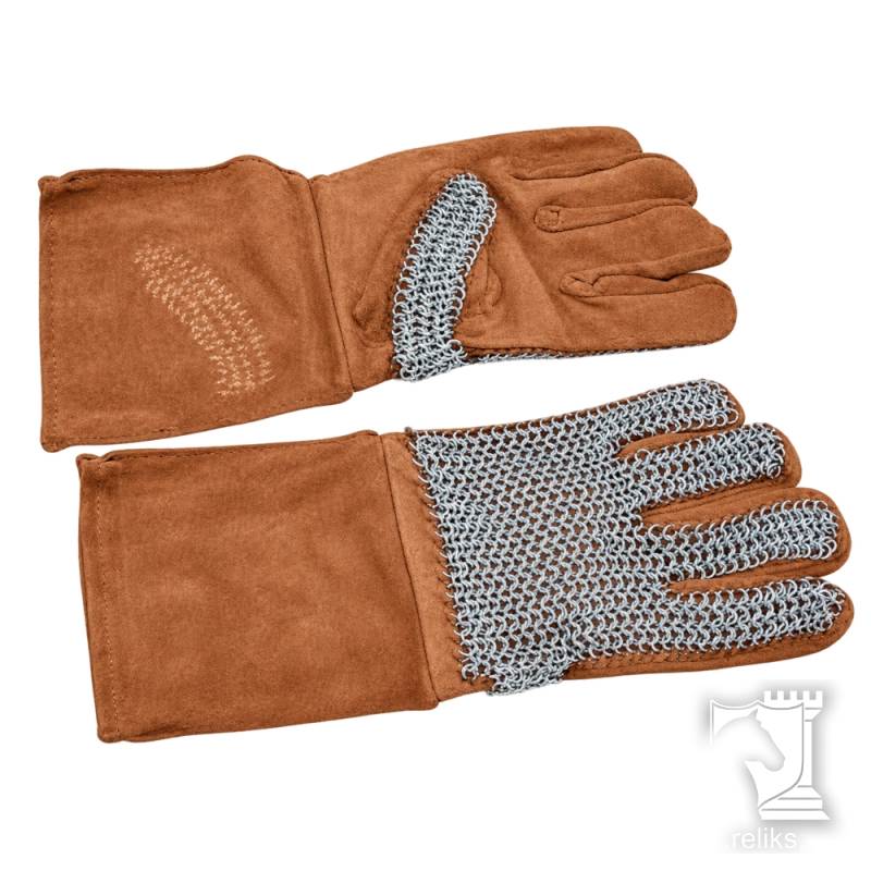 Leather Glove With Chainmail